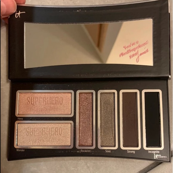 it cosmetics Other - 🌺HP🌺 It Cosmetics Superhero by Night